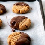 Ultimate Gluten Free Peanut Butter Cookies | occasionallyeggs.com #veganrecipes #maplesyrup