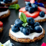 Fresh Berry Tarts | occasionallyeggs.com #veganrecipes #glutenfree #sugarfree
