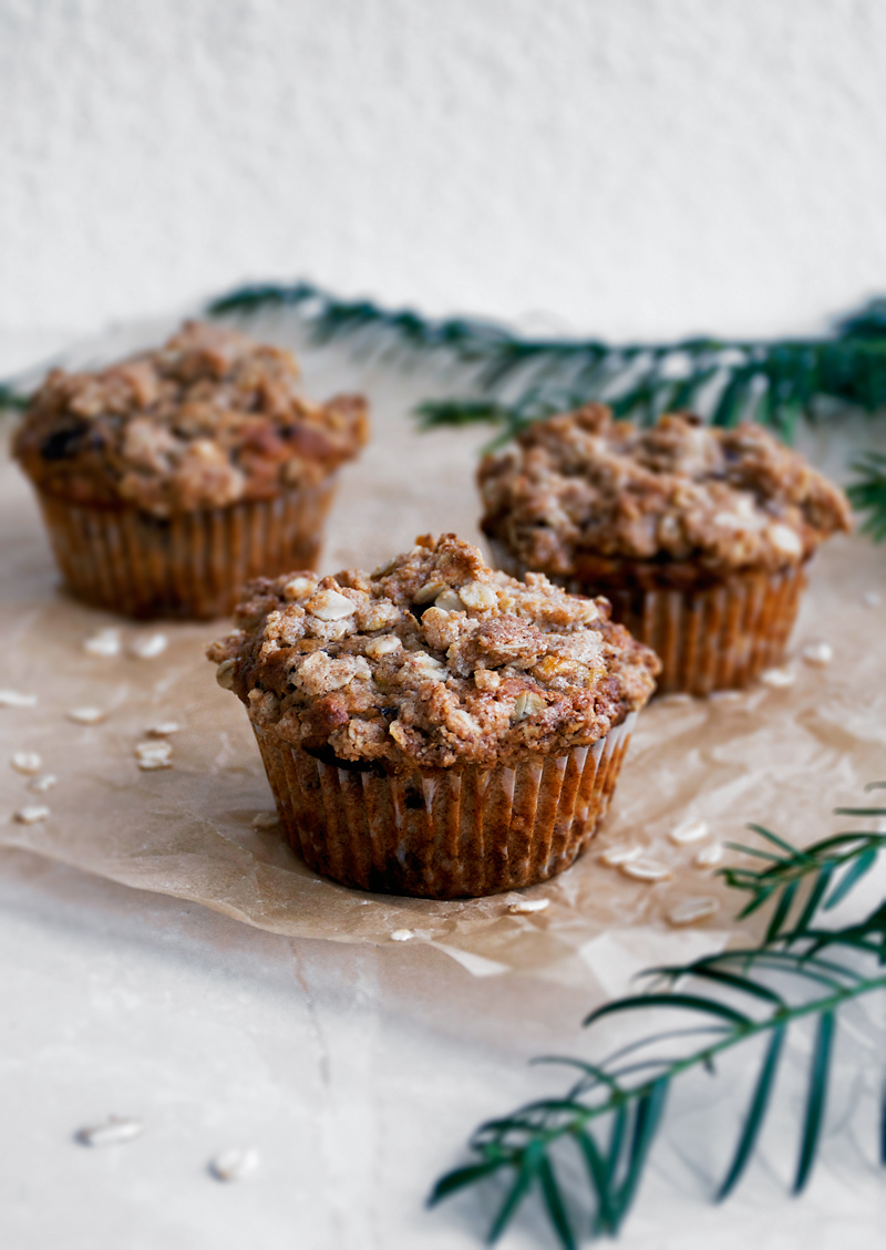 Vegan Banana Chocolate Muffins with Streusel Topping | occasionallyeggs.com