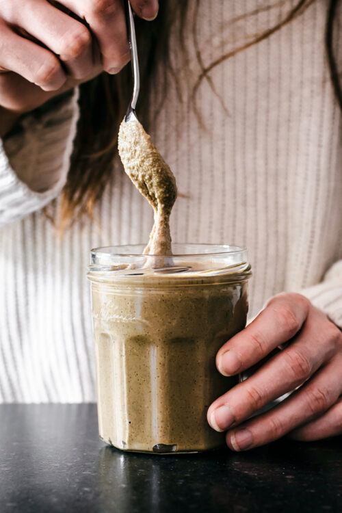 Roasted Sunflower Seed Butter | occasionallyeggs.com
