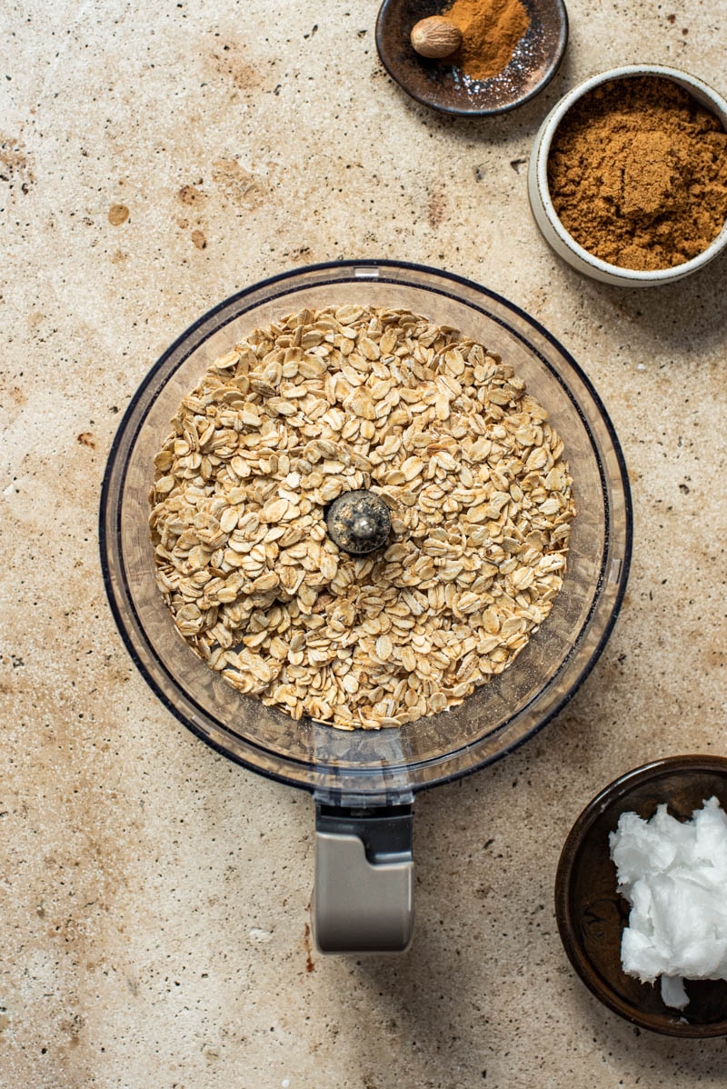 Rolled oats in the food processor.