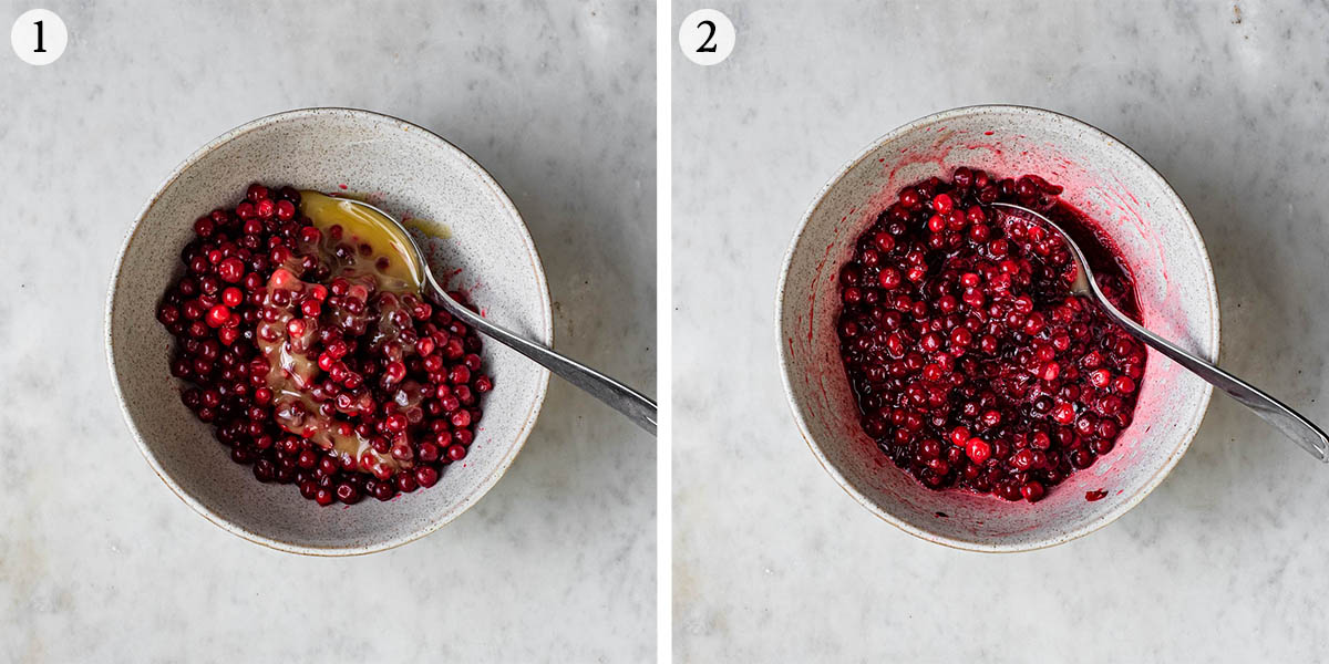 Stirred lingonberries steps 1 and 2.
