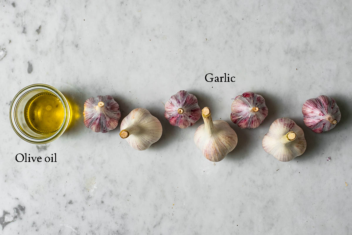 Roasted garlic ingredients with labels.